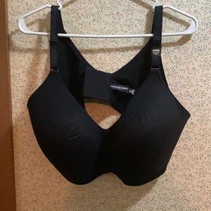Brand new 42DDD torrid bra!